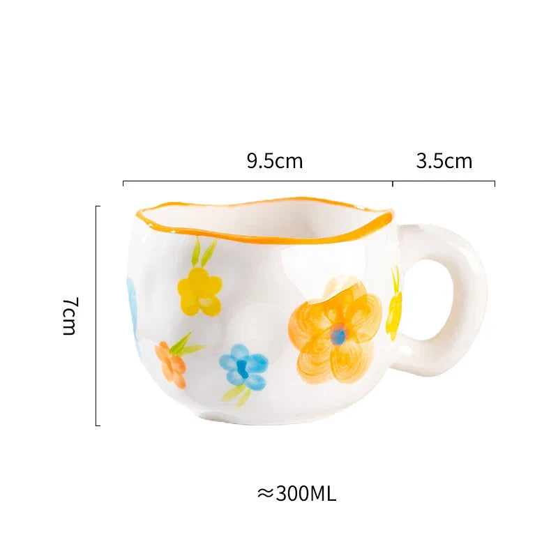 Caneca Criativa de Cerâmica 300ml - Estilo Coreano, Design de Flor Irregular, Feita à Mão - Ideal para Café, Chá e Café da Manhã