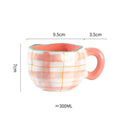 Caneca Criativa de Cerâmica 300ml - Estilo Coreano, Design de Flor Irregular, Feita à Mão - Ideal para Café, Chá e Café da Manhã