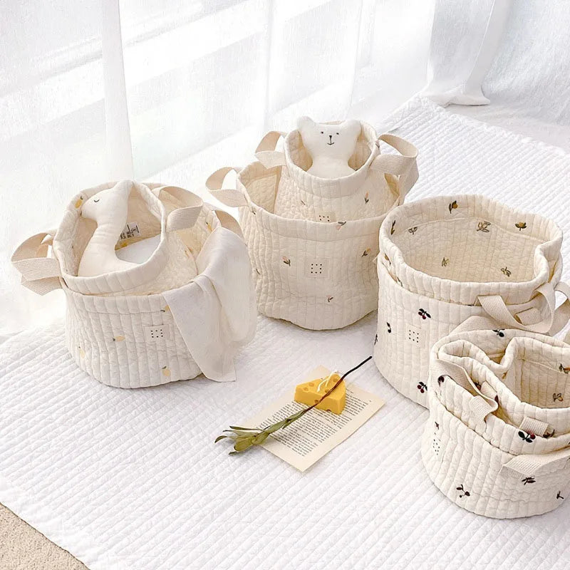 Cesto organizador para roupas e brinquedos
