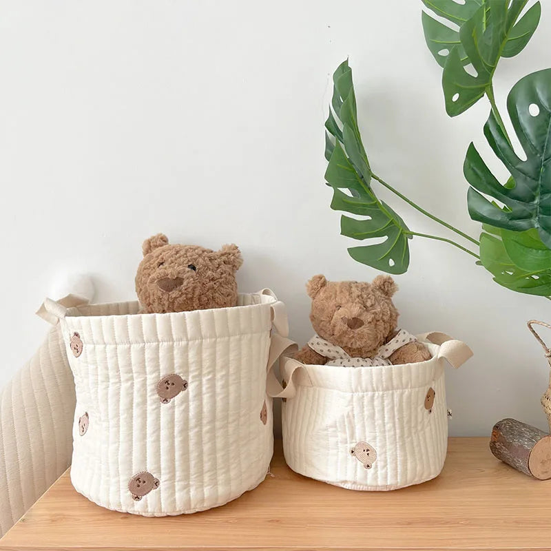 Cesto organizador para roupas e brinquedos
